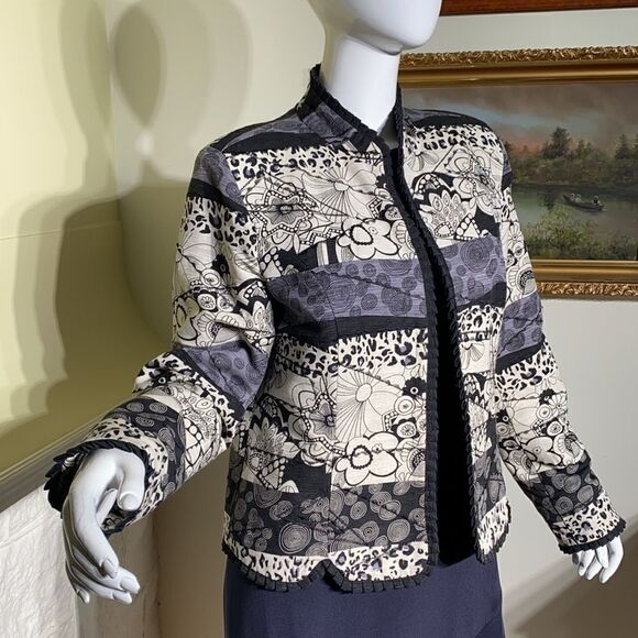 Silkland 100% Silk Floral Print Jacket - Picture 4 of 10